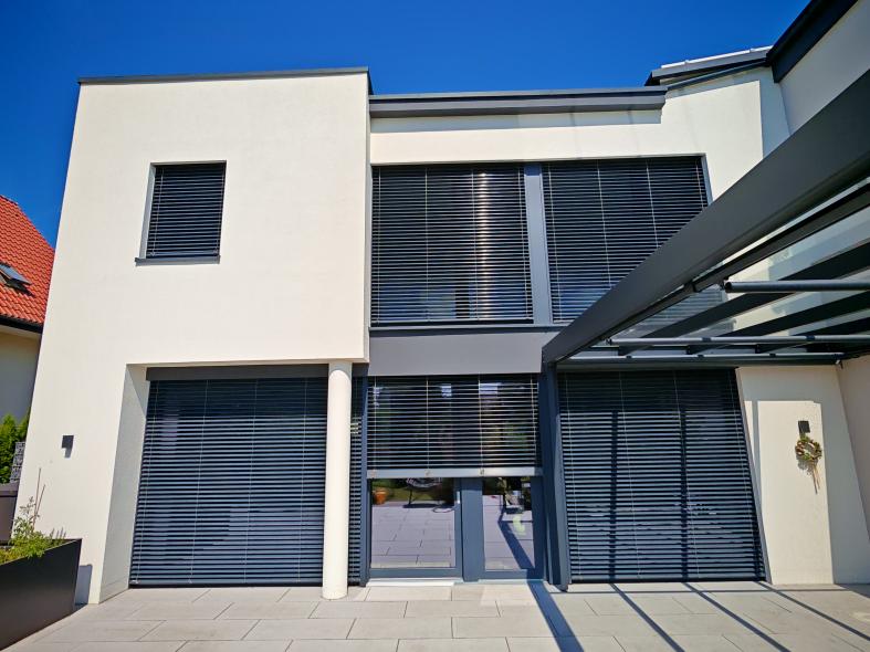 Neubau Wohnhaus Gera Frontansicht